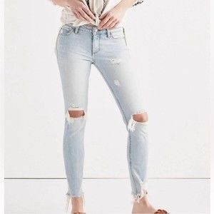 Lucky Brand Lolita Light Wash Distressed Raw Frayed Hem Skinny Jeans Sz 12/31